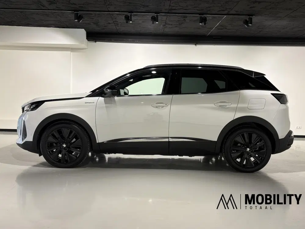 Peugeot 3008 1.6 HYbrid4 300PK GT uit 2021, foto 2