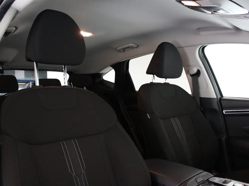 Hyundai TUCSON 1.6 T-GDI HEV Comfort Smart (bj 2022) uit 2022, foto 17