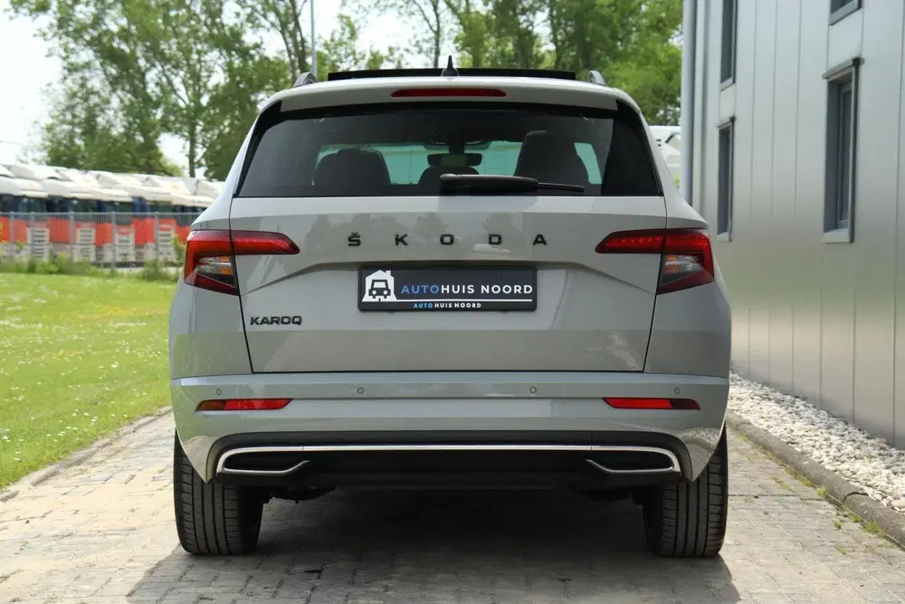 Skoda Karoq 1.5 TSI uit 2021, foto 8