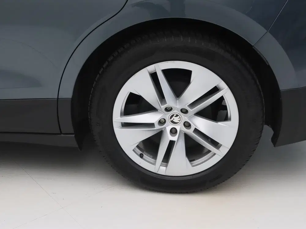 Skoda Enyaq 80 204pk 82kWh Family Edition 88% SoH [ 53 uit 2021, foto 12