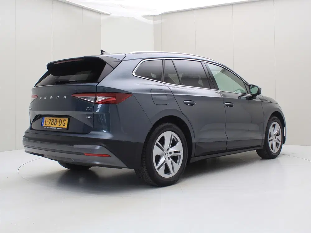 Skoda Enyaq 80 204pk 82kWh Family Edition 88% SoH [ 53 uit 2021, foto 2