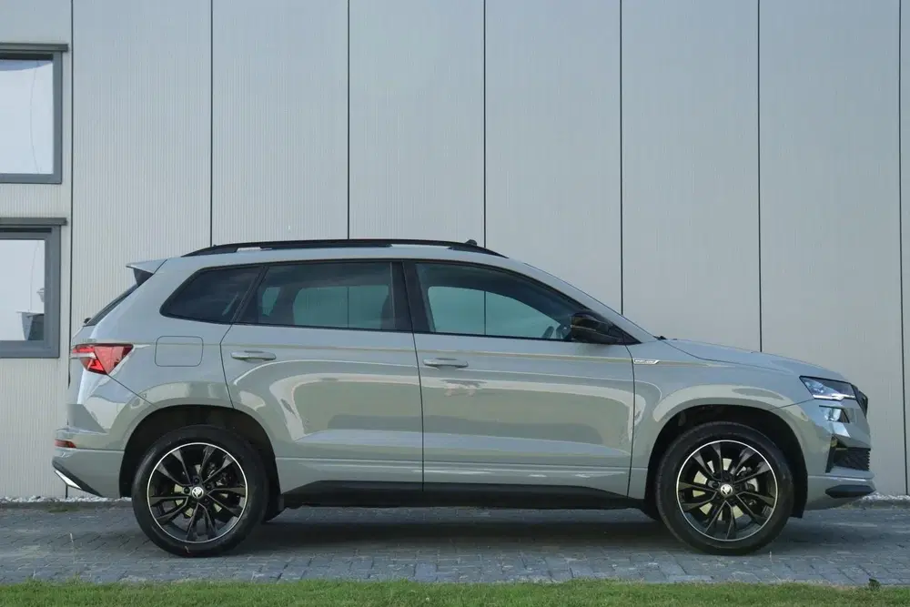 Skoda Karoq 1.5 TSI uit 2022, foto 10