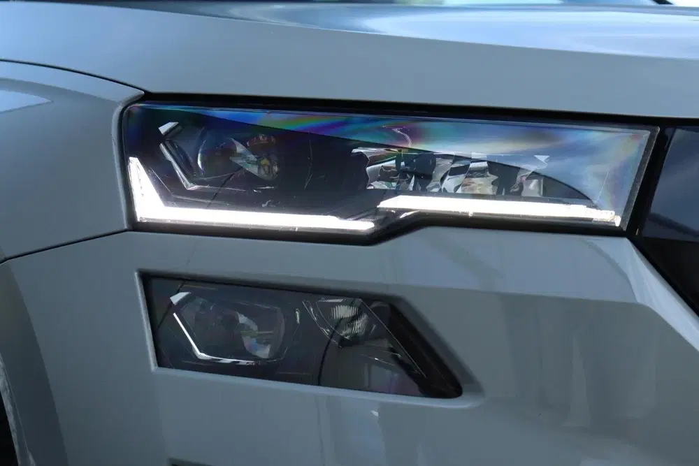 Skoda Karoq 1.5 TSI uit 2022, foto 11