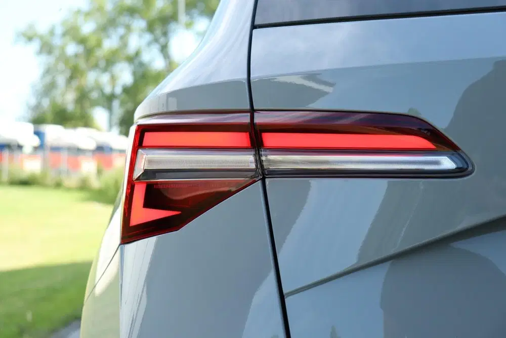 Skoda Karoq 1.5 TSI uit 2022, foto 12