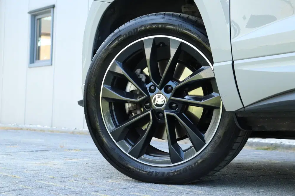 Skoda Karoq 1.5 TSI uit 2022, foto 17