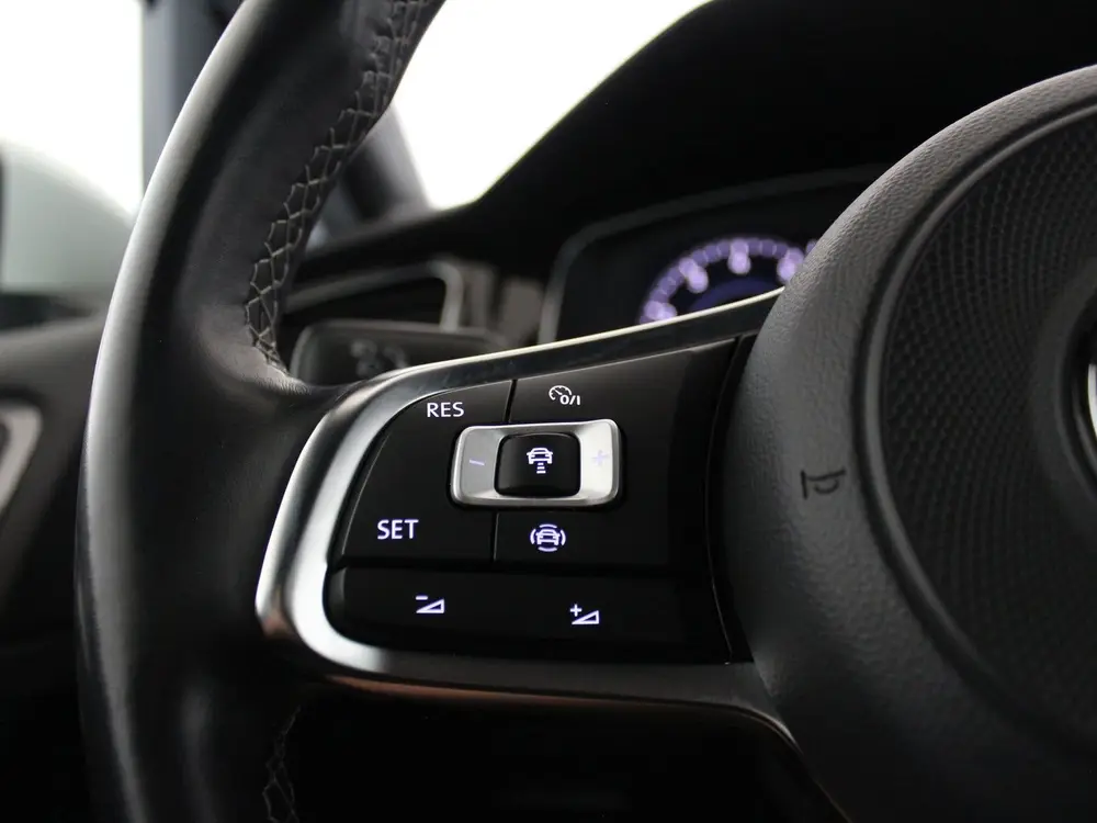 Volkswagen Golf 1.5 TSI Highline Business R (bj 2019) uit 2019, foto 11