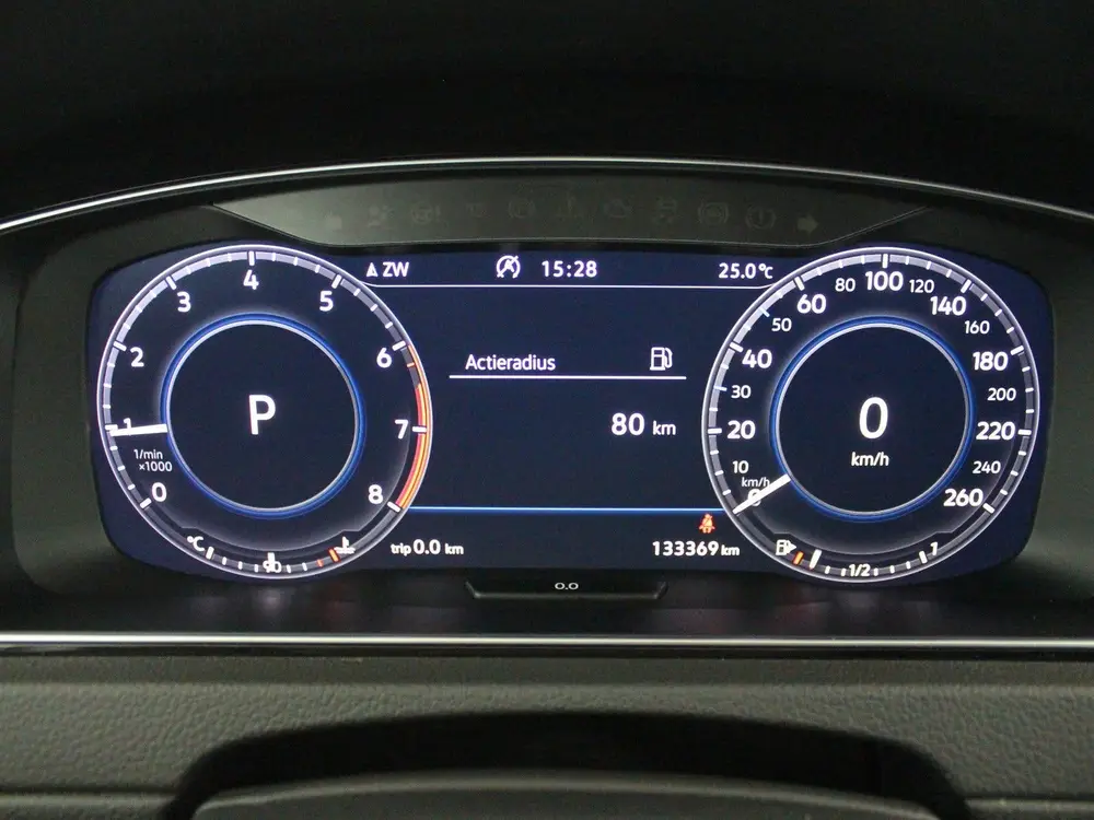 Volkswagen Golf 1.5 TSI Highline Business R (bj 2019) uit 2019, foto 12