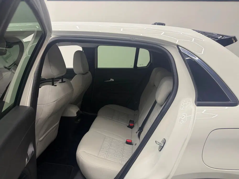 Fiat 600 1.2 Hybrid 145PK la Prima uit 2025, foto 14