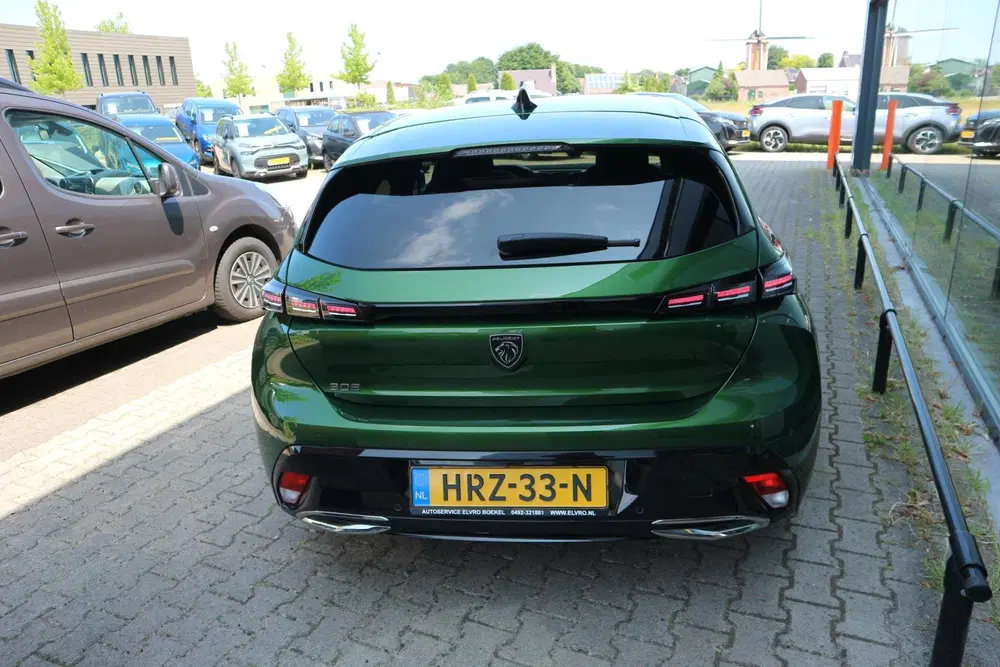 Peugeot 308 1.2 PureTech Allure NAVI CAMERA DAB CRUISE uit 2023, foto 4