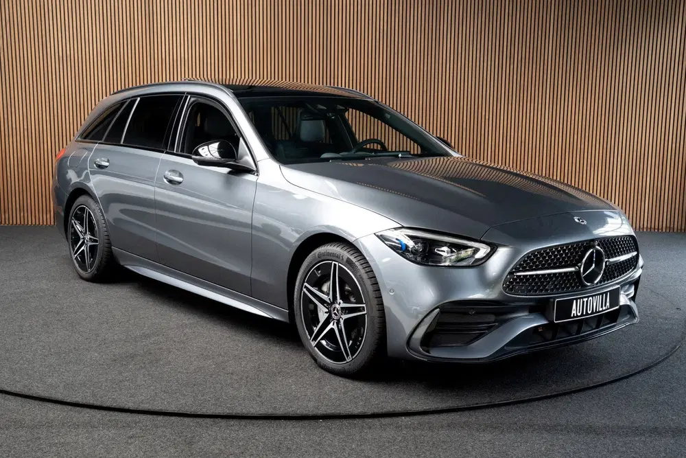 Mercedes-Benz C-Klasse 300e AMG Line Leer 360° Memor uit 2024, foto 7