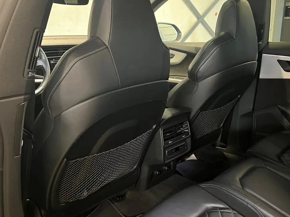 Audi Q8 55 TFSI e quattro Pro Line S uit 2021, foto 12