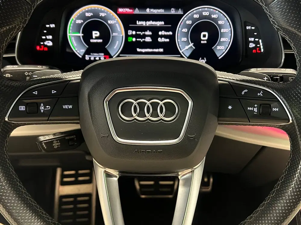 Audi Q8 55 TFSI e quattro Pro Line S uit 2021, foto 14