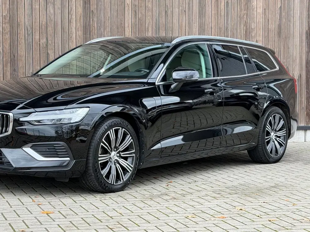 Volvo V60 2.0 T6 Recharge AWD Inscription Long Range uit 2022, foto 3