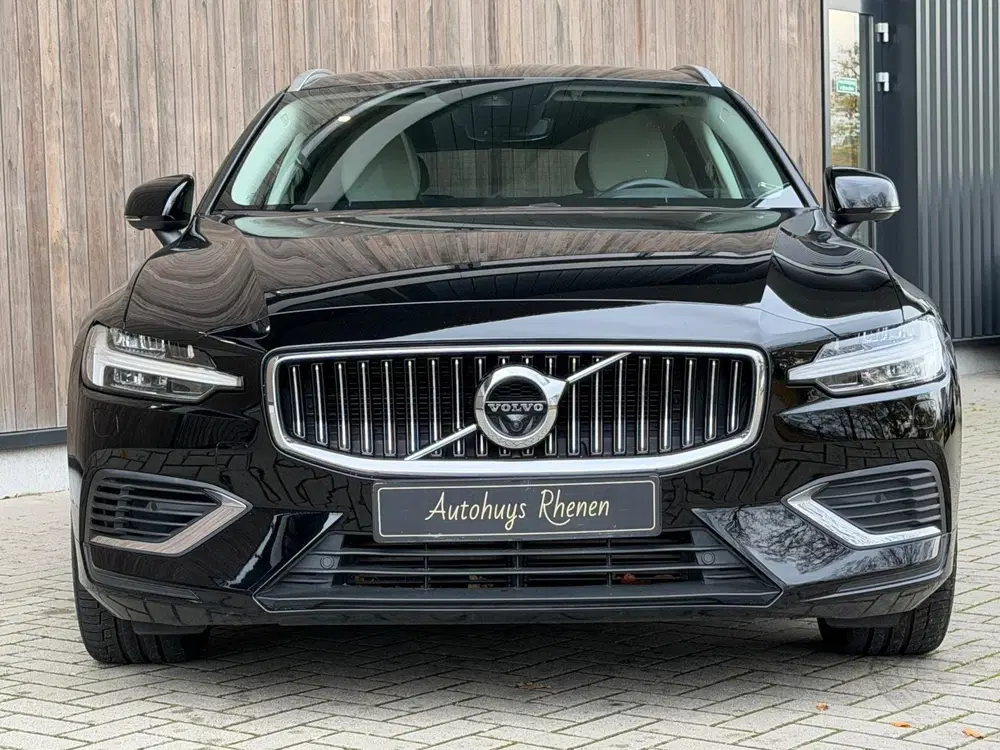 Volvo V60 2.0 T6 Recharge AWD Inscription Long Range uit 2022, foto 6