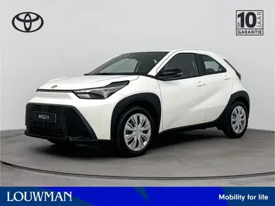 Toyota Aygo X Hybrid 115 play uit 2026