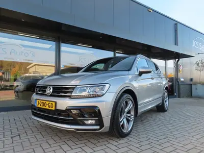 Volkswagen TIGUAN 1.5 TSI DSG R-Line Panorama Ecc Acc Navi 2 uit 2020