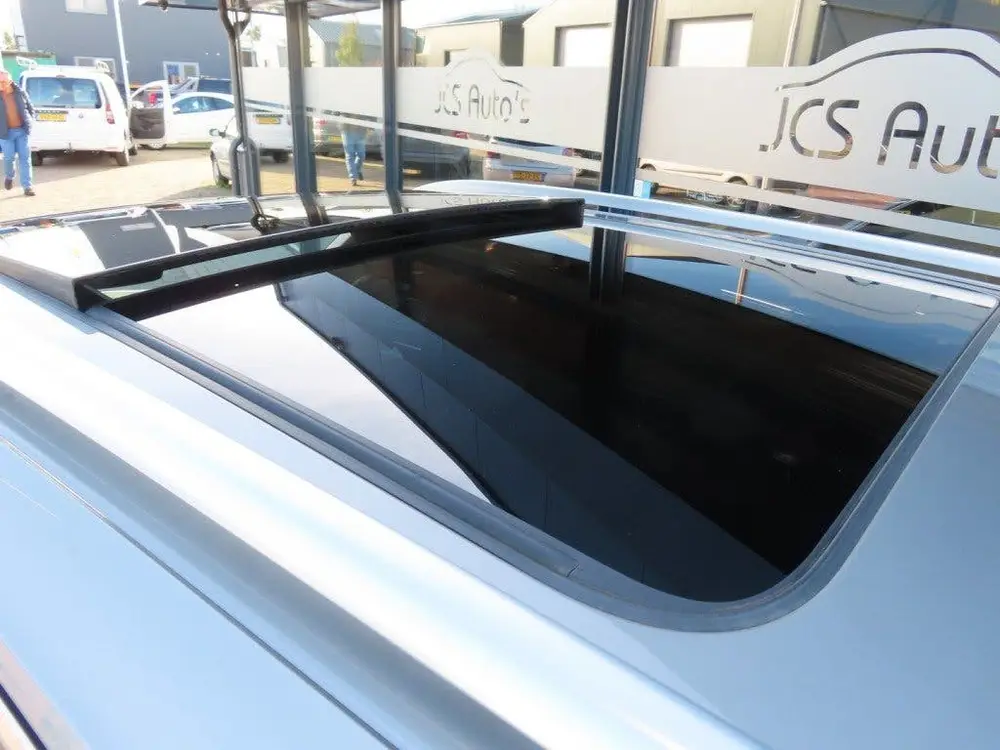 Volkswagen TIGUAN 1.5 TSI DSG R-Line Panorama Ecc Acc Navi 2 uit 2020, foto 8
