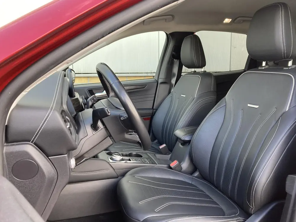 Ford Kuga 2.5 PHEV 225 pk Vignale Driver Assistance uit 2022, foto 9
