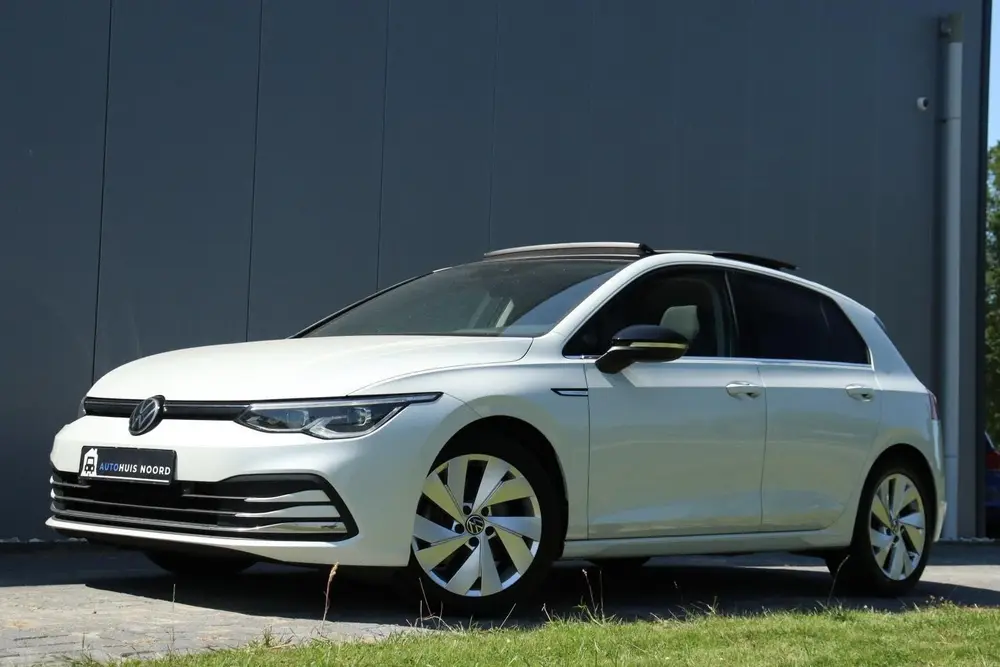Volkswagen Golf 8 1.5 eTSI Style / 150PK / DSG / Virtual Coc uit 2020