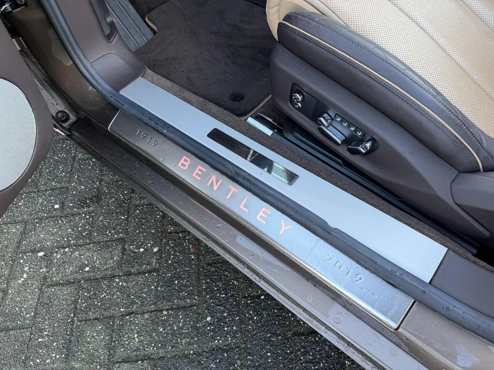 Bentley Continental 6.0 W12 New Bentley Service | 360* C uit 2019, foto 15