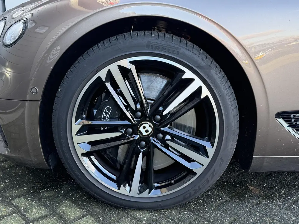 Bentley Continental 6.0 W12 New Bentley Service | 360* C uit 2019, foto 9