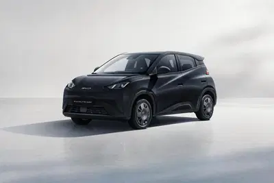 BYD Dolphin Surf Boost uit 2026