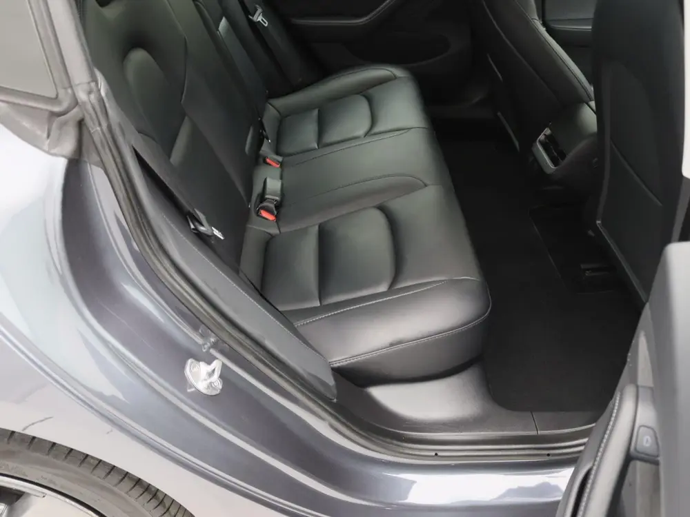 Tesla Model 3 Long-Range AWD 351pk 75 kWh 87% SoH [ FACELIFT uit 2020, foto 14