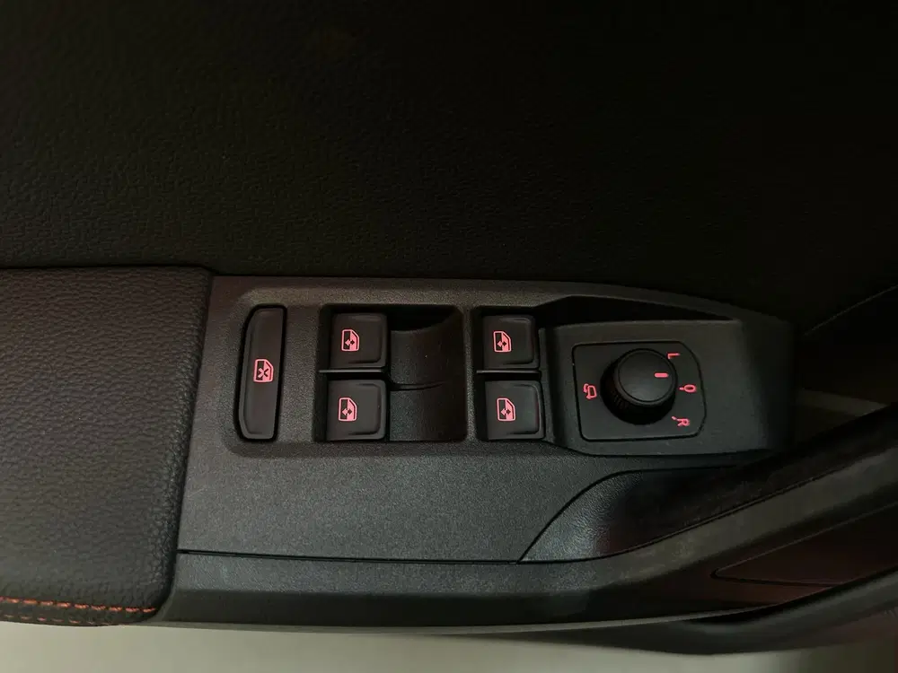 SEAT Ibiza 1.0 EcoTSI 110pk DSG FR Business Intense C uit 2022, foto 20
