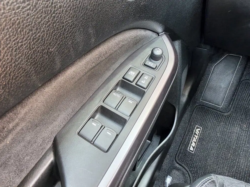 Suzuki Vitara 1.5 Hybrid Style Automaat Navigatie Clima uit 2023, foto 10