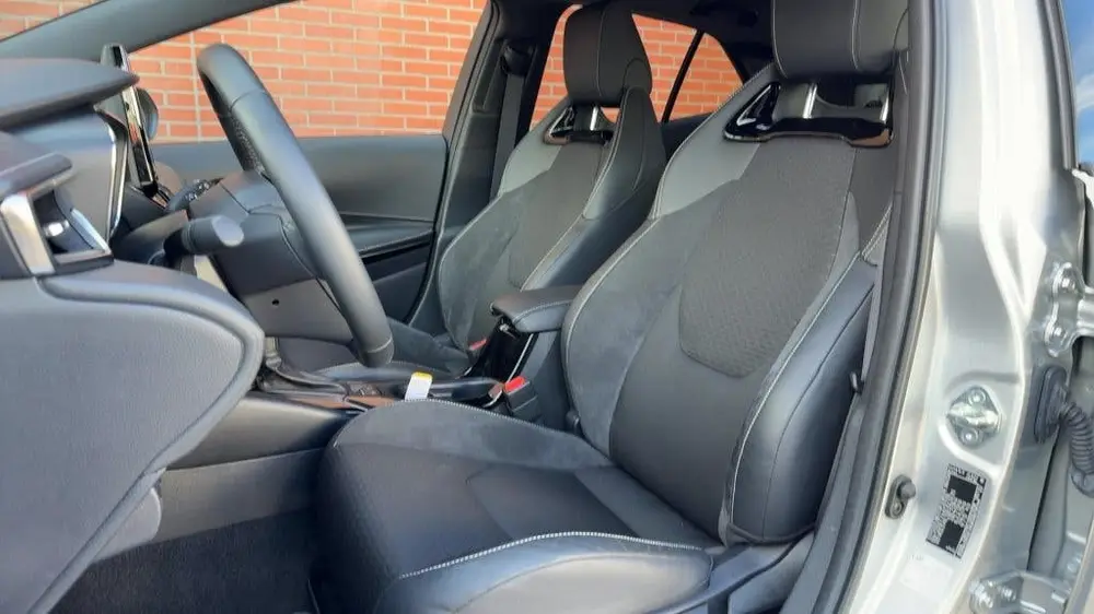 Toyota Corolla Hybrid 140 Executive 1e eigenaar Sportstoe uit 2023, foto 11
