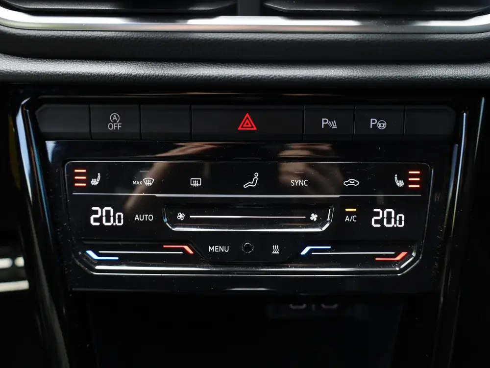 Volkswagen T-Roc R-Line 2.0 TSI 4Motion | Panodak | Standkac uit 2023, foto 16