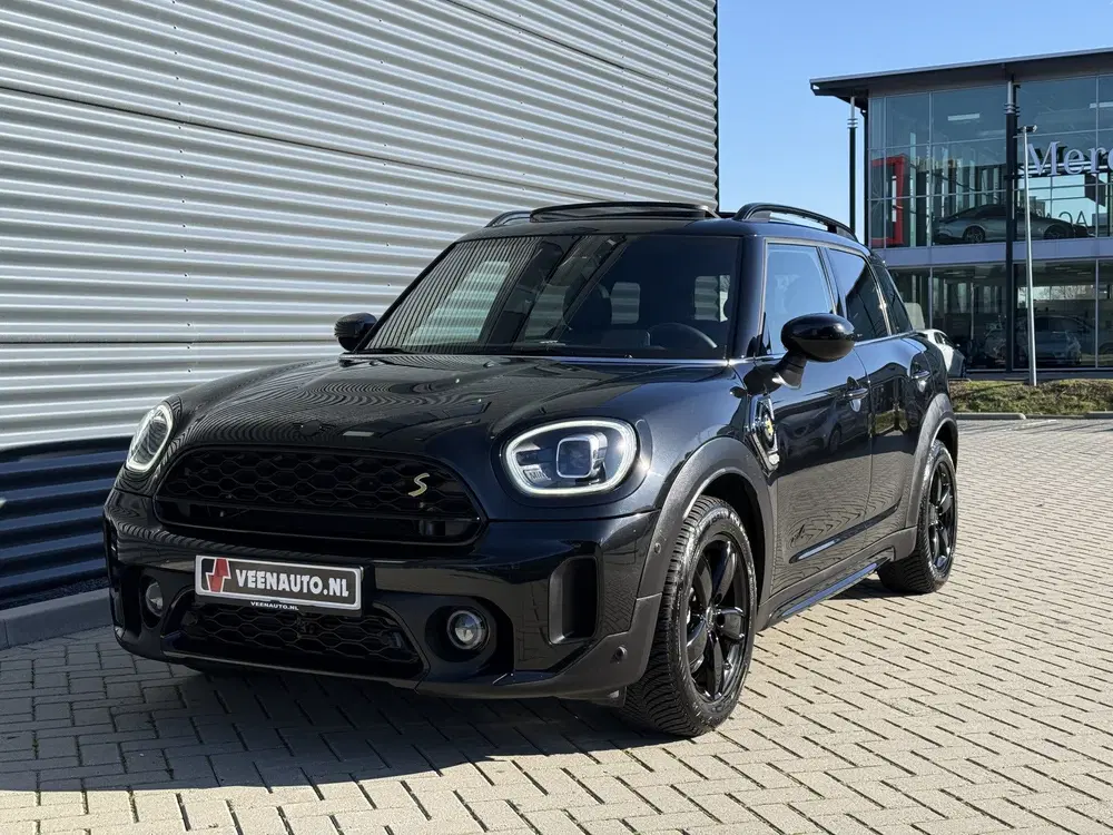 Mini Countryman 2.0 Cooper SE Pano uit 2022, foto 16