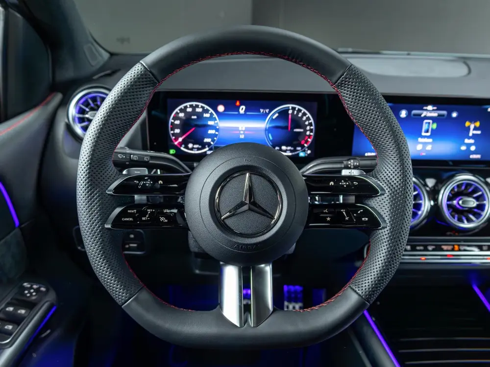 Mercedes-Benz B-Klasse 250 e Business Solution AMG Premium P uit 2026, foto 10