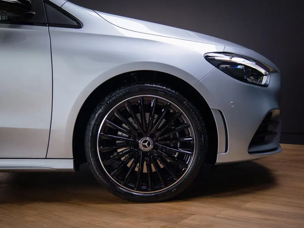 Mercedes-Benz B-Klasse 250 e Business Solution AMG Premium P uit 2026, foto 6