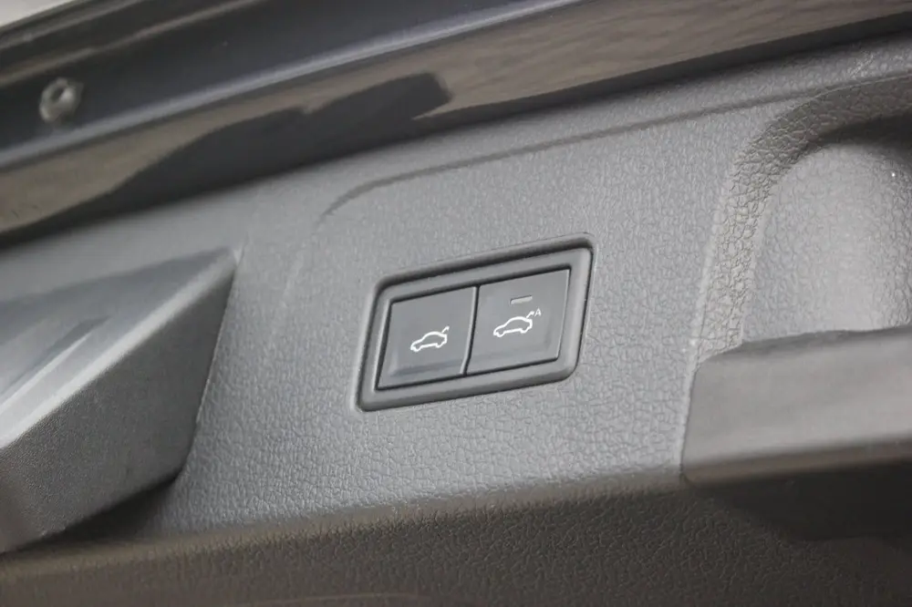 Volkswagen Passat Variant 1.4 TSI GTE Business | Trekhaak | uit 2022, foto 8