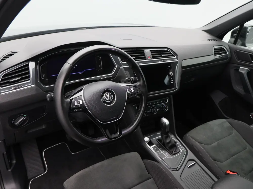 Volkswagen Tiguan 1.5 TSi 150 Pk Automaat R-Line | Stoelverw uit 2020, foto 3