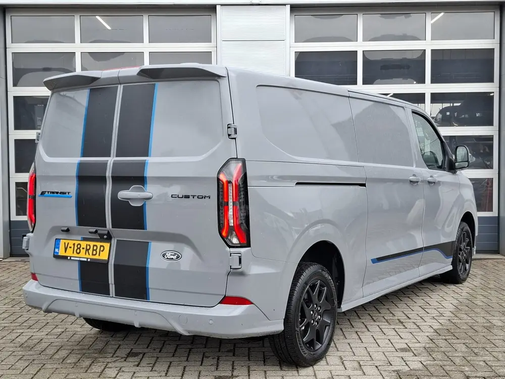 Ford Transit 340 L2H1 Sport 71 kWh uit 2026, foto 2