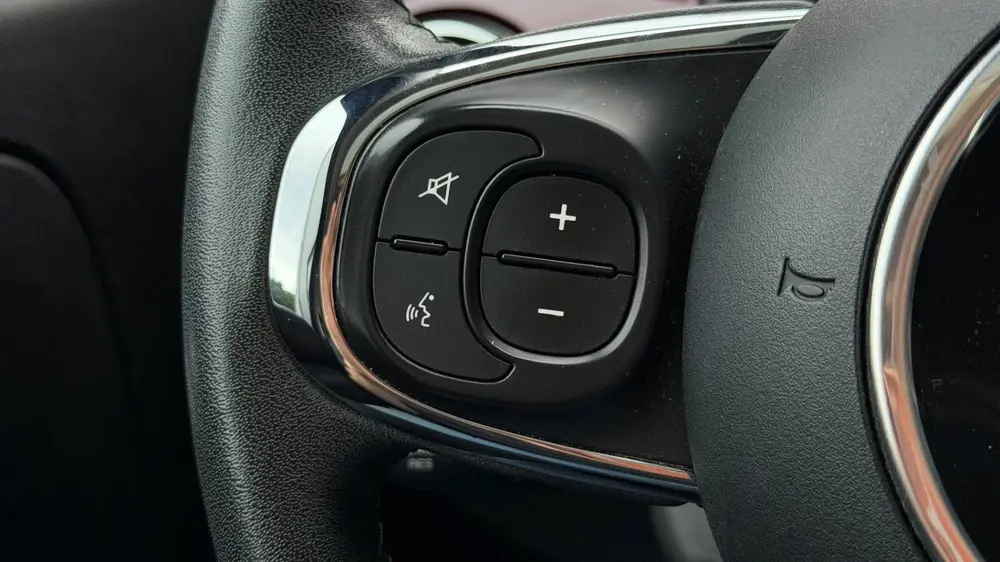 Fiat 500 0.9 TwinAir Turbo Collezione, Panoramadak, Cruise uit 2019, foto 10
