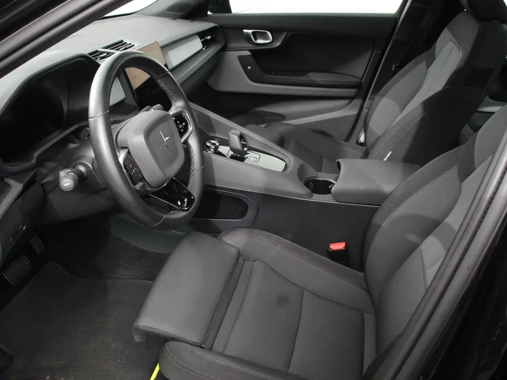 Polestar 2 Long Range Dual Motor 408pk Launch Edition 78kWh uit 2020, foto 2