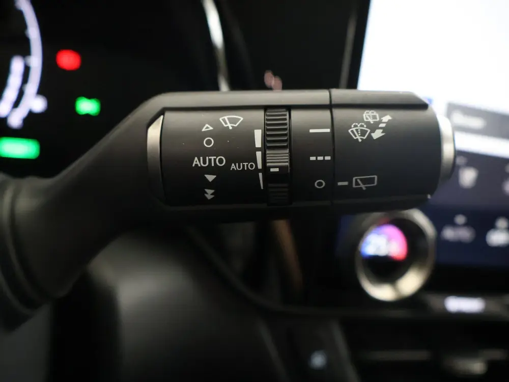 Lexus NX 450h+ AWD Launch Edition uit 2022, foto 12