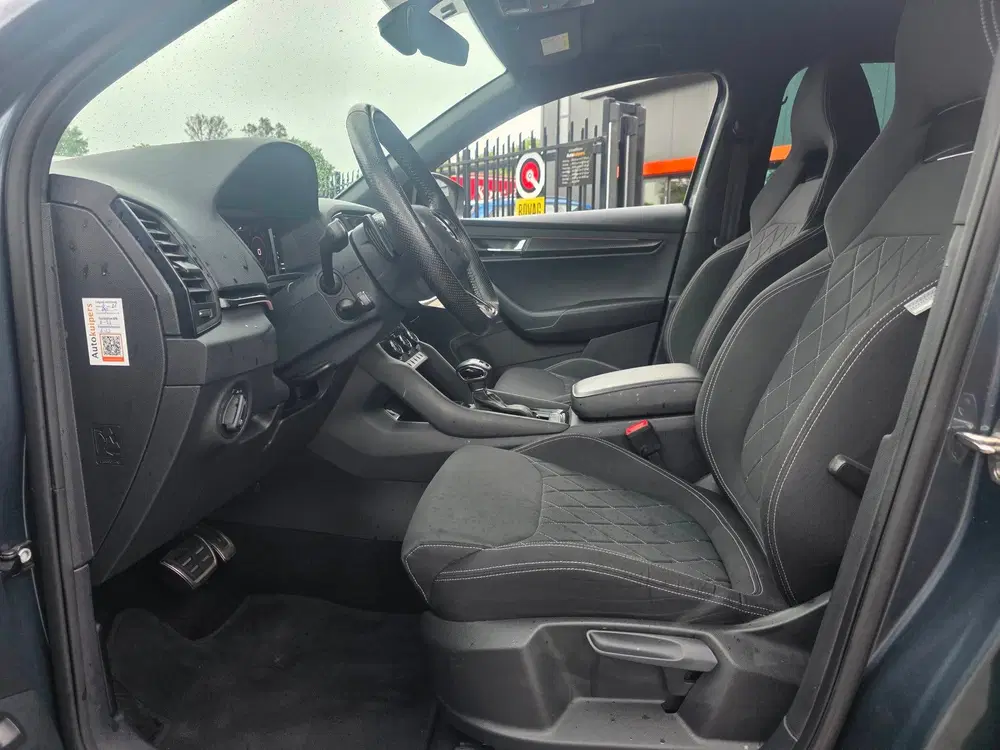 Skoda Karoq 1.5 TSI ACT Sportline Business uit 2021, foto 14