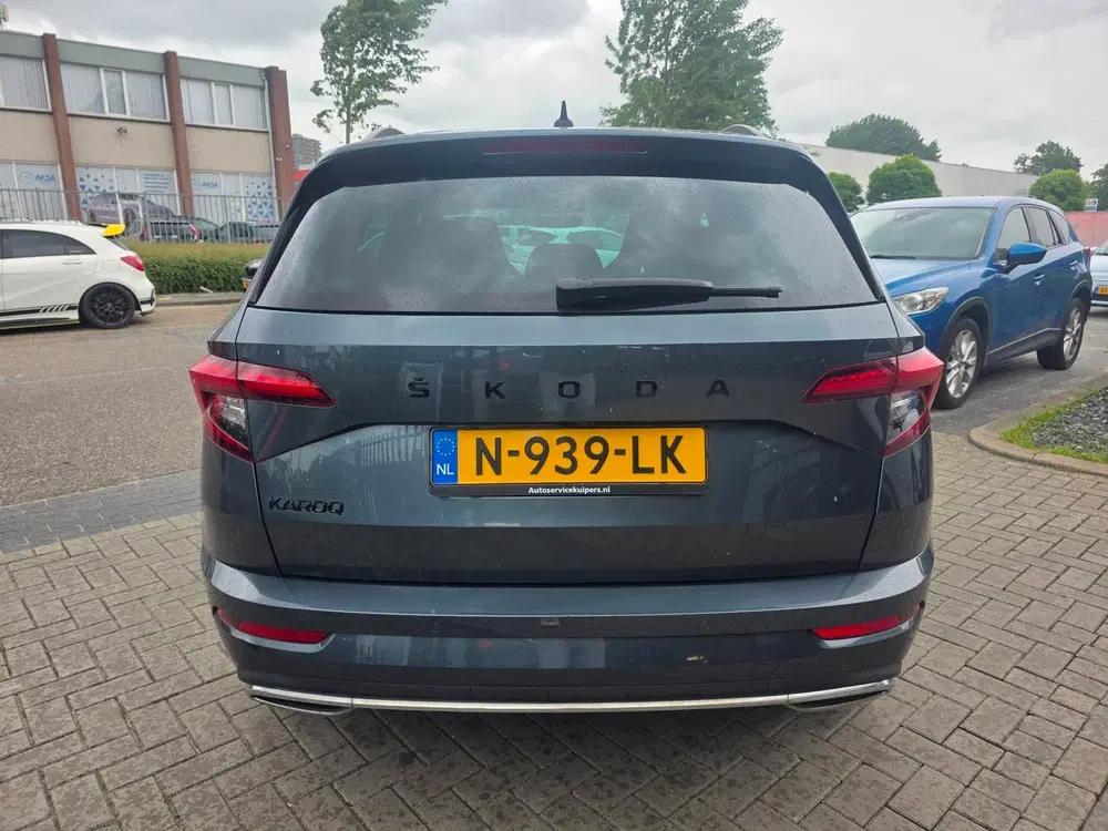 Skoda Karoq 1.5 TSI ACT Sportline Business uit 2021, foto 8