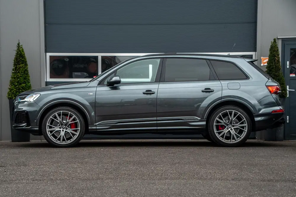Audi Q7 55 TFSI e quattro S-line uit 2021, foto 11