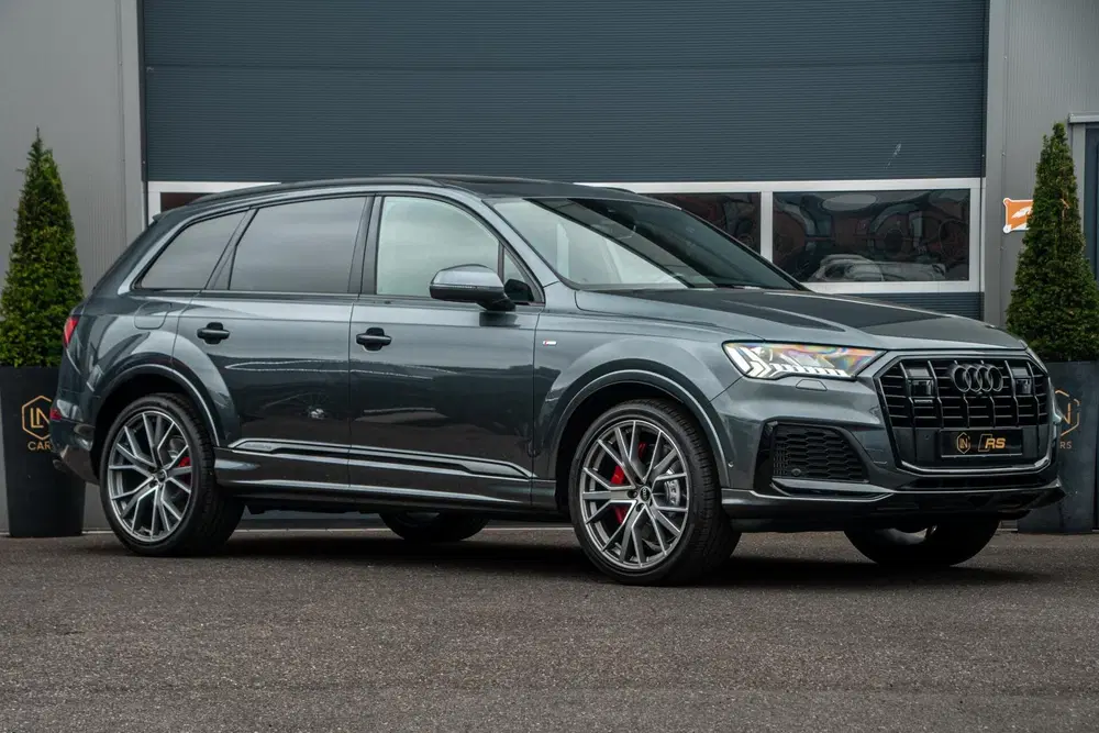 Audi Q7 55 TFSI e quattro S-line uit 2021, foto 3