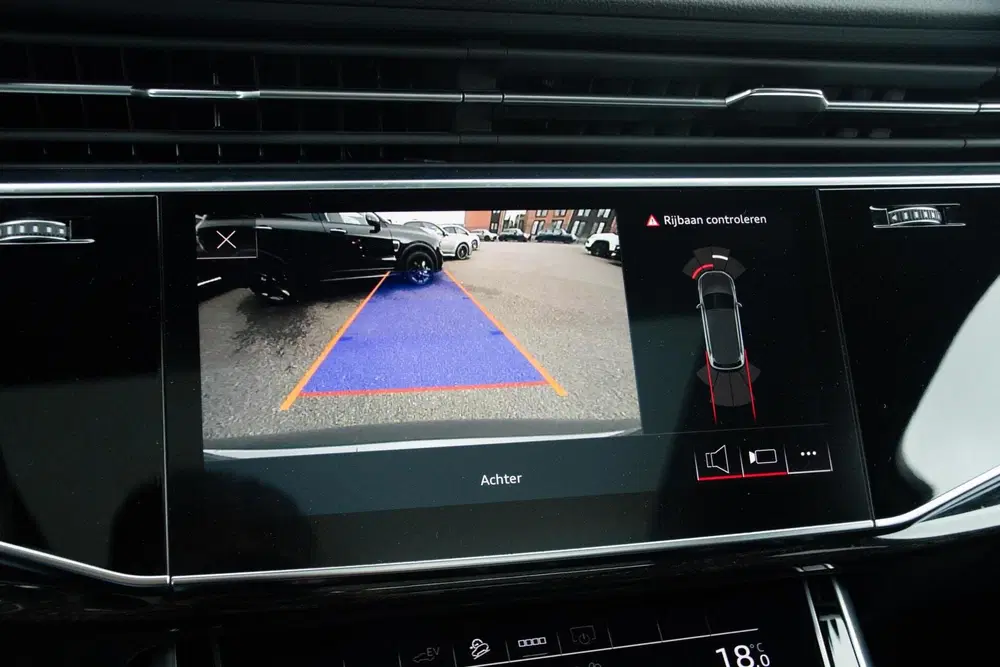 Audi Q7 55 TFSI e quattro S-line uit 2021, foto 8