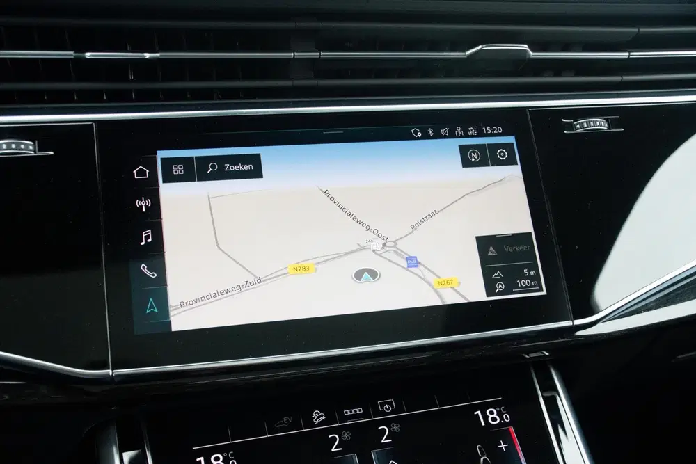 Audi Q7 55 TFSI e quattro S-line uit 2021, foto 9