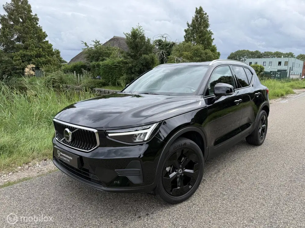 Volvo XC40 2.0 B3 Core uit 2024