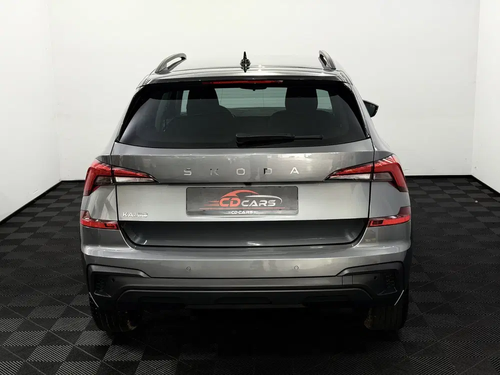 Skoda Kamiq 1.0 TSI Black Pack Camera uit 2026, foto 5