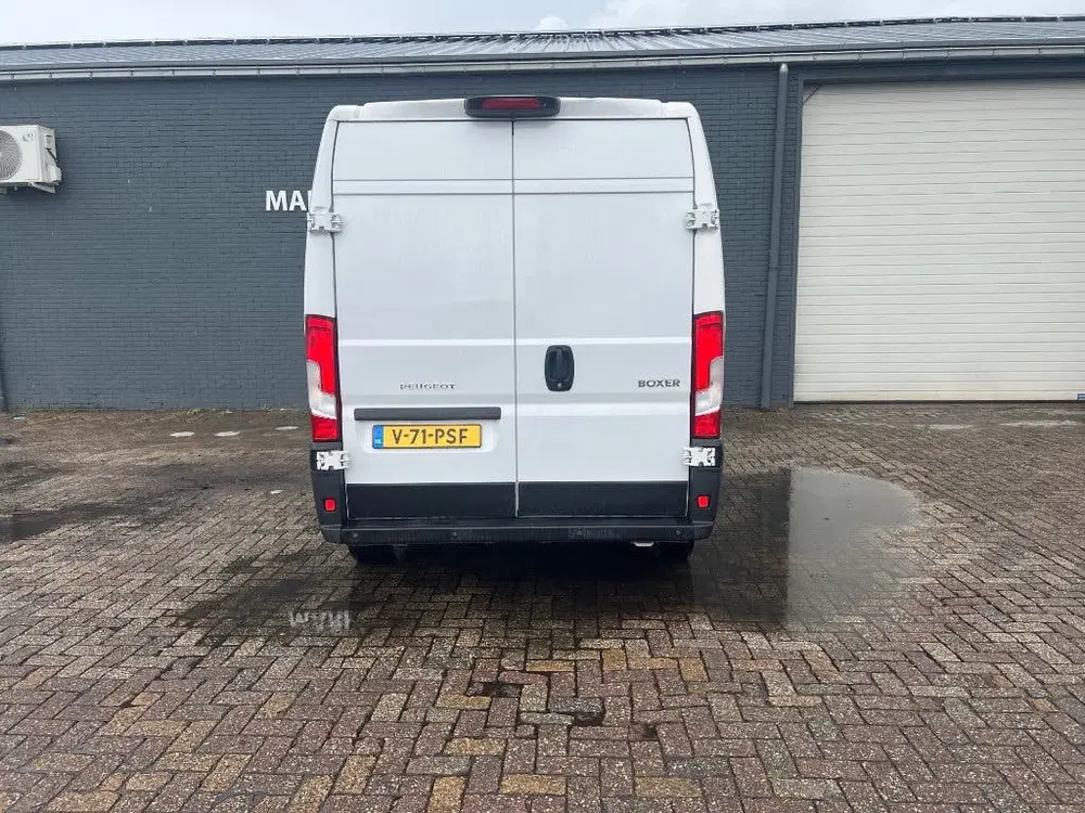 Peugeot Boxer GB 335 L3h2 Bluehdi 140PK S&S 2023 Wit uit 2023, foto 4