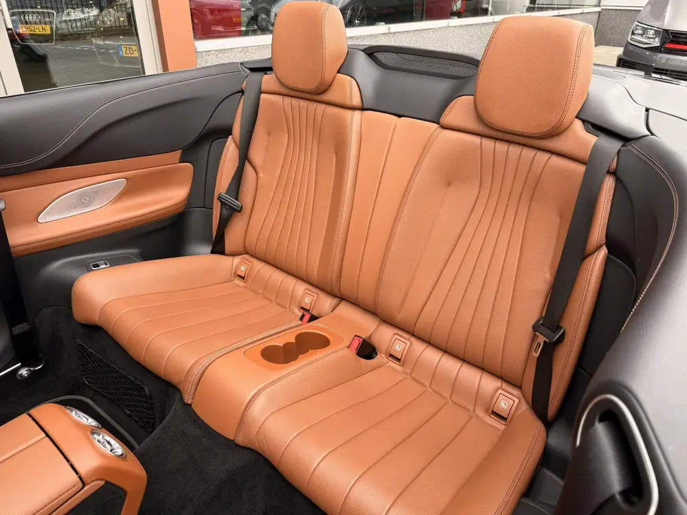 Mercedes-Benz E-Klasse 300 Premium Plus uit 2019, foto 7